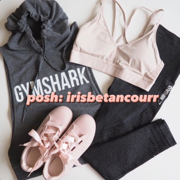 Athletic wear mystery box - Picture 3 of 12